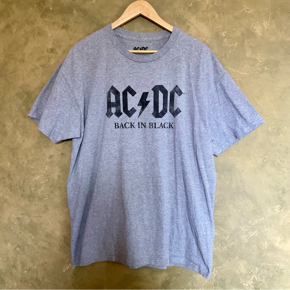 AC/DC Back in Black Band Tee
